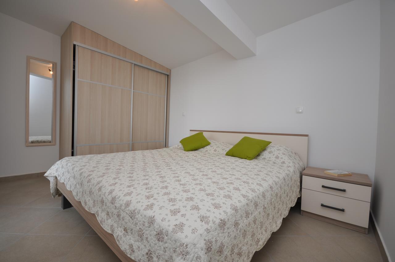 Apartments Rose Pisak Exterior photo
